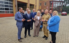 Wizyta Minister Klimatu i Środowiska w Zielonej Górze: rozmowy o wsparciu dla straży i środowiska