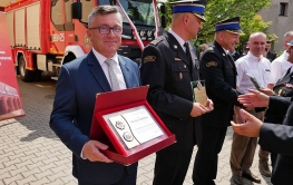 OSP w Mirocinie Górnym doposażona – strażacy otrzymali nowy wóz bojowy