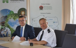 Podpisanie umowy na dofinansowanie zakupu aparatów ochrony dróg oddechowych wraz z wyposażeniem dla OSP w Rogozińcu 