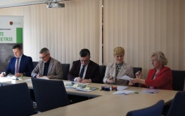 Podpisanie umów o dofinansowanie w programie „Ciepłe Mieszkanie” 