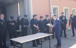 Wręczenie umów w ramach Ogólnopolskiego programu finansowania służb ratowniczych część 2), tzw. Mały Strażak