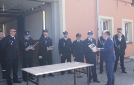 Wręczenie umów w ramach Ogólnopolskiego programu finansowania służb ratowniczych część 2), tzw. Mały Strażak