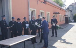 Wręczenie umów w ramach Ogólnopolskiego programu finansowania służb ratowniczych część 2), tzw. Mały Strażak