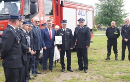 Wręczenie umów w ramach Ogólnopolskiego programu finansowania służb ratowniczych część 2), tzw. Mały Strażak