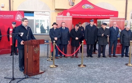 Komenda PSP w Żarach cieszy się nowym samochodem – to najnowocześniejszy sprzęt w skali kraju