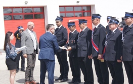 Wręczenie promes w ramach Ogólnopolskiego Programu finansowania służb ratowniczych Część 2)  tzw. „Mały Strażak”