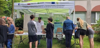 Edukacyjna zabawa w Zielonej Górze – Pracownicy WFOŚiGW na "Dniu Dziecka z Radiem Zachód"